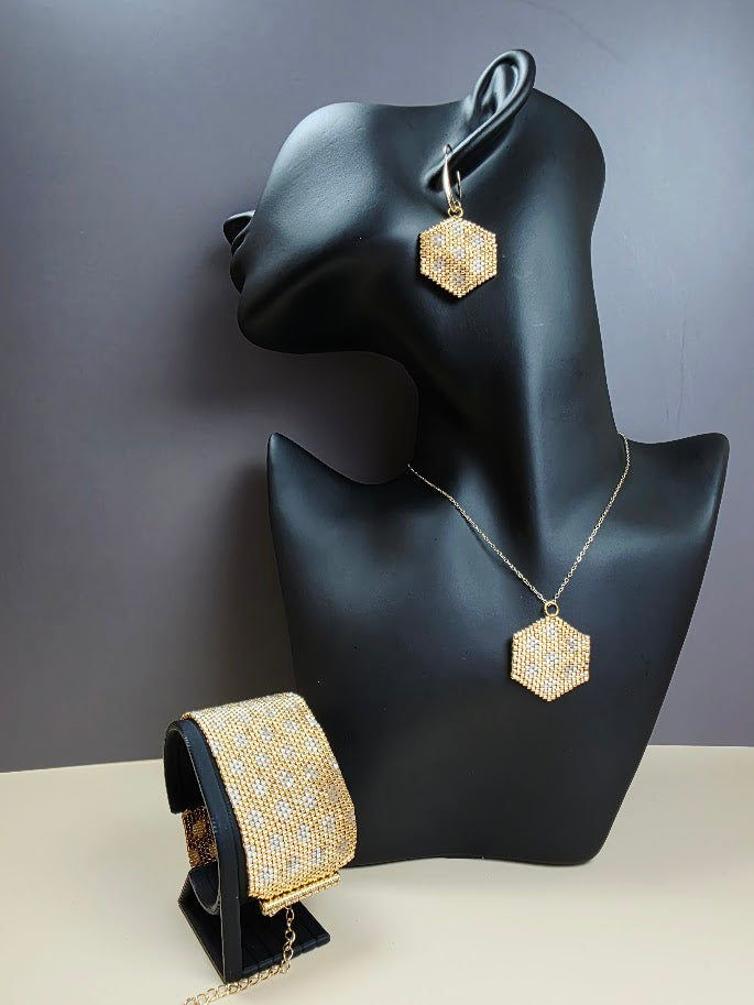 Golden Honeycomb Beaded Bracelet