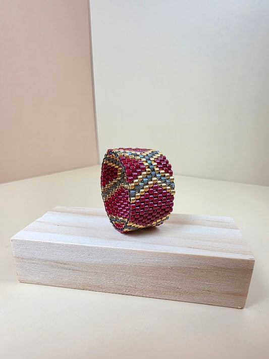 Gridline Wine Ring