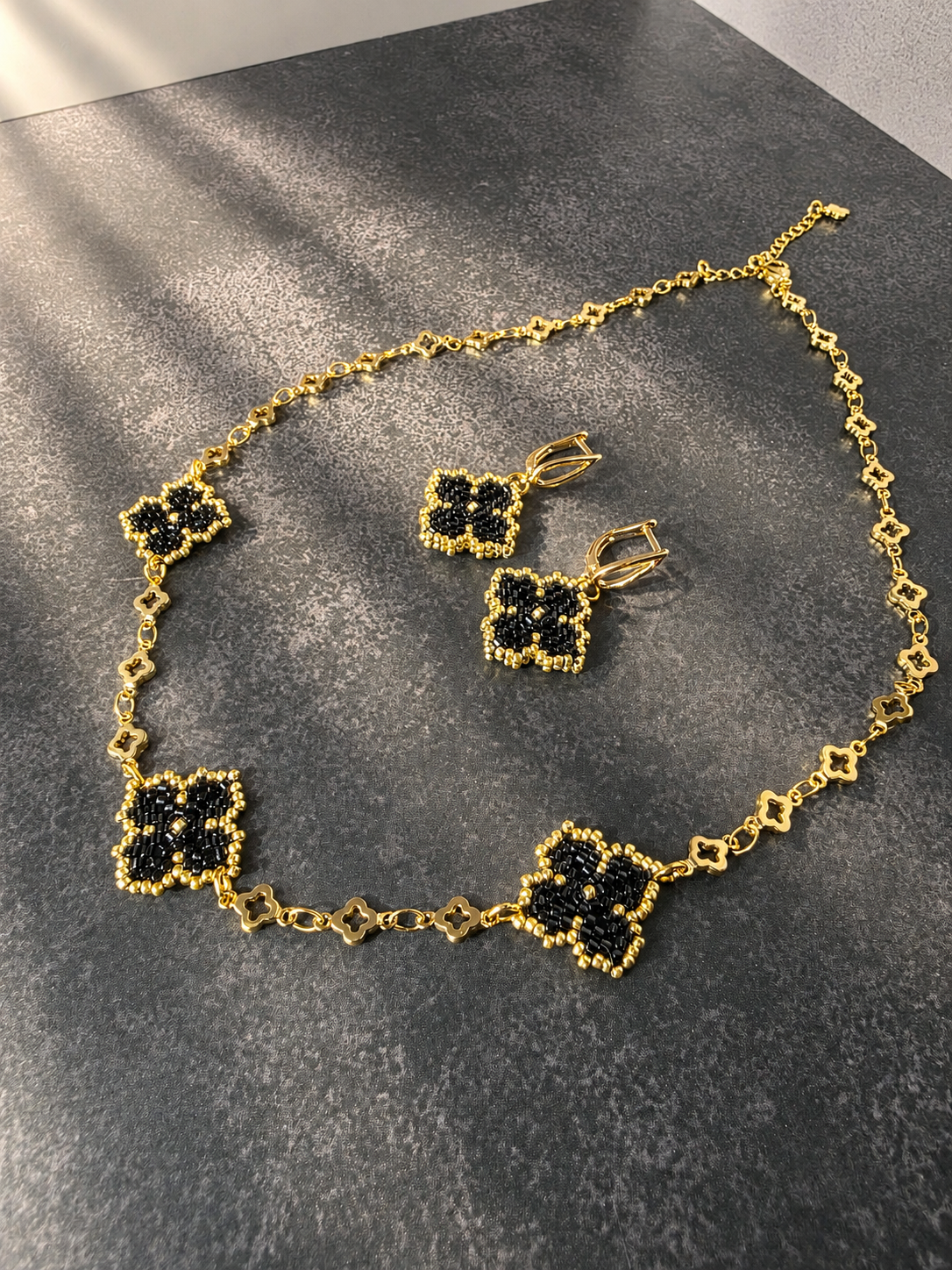 Clover Series Black & Gold Set | Handmade Beaded Jewelry